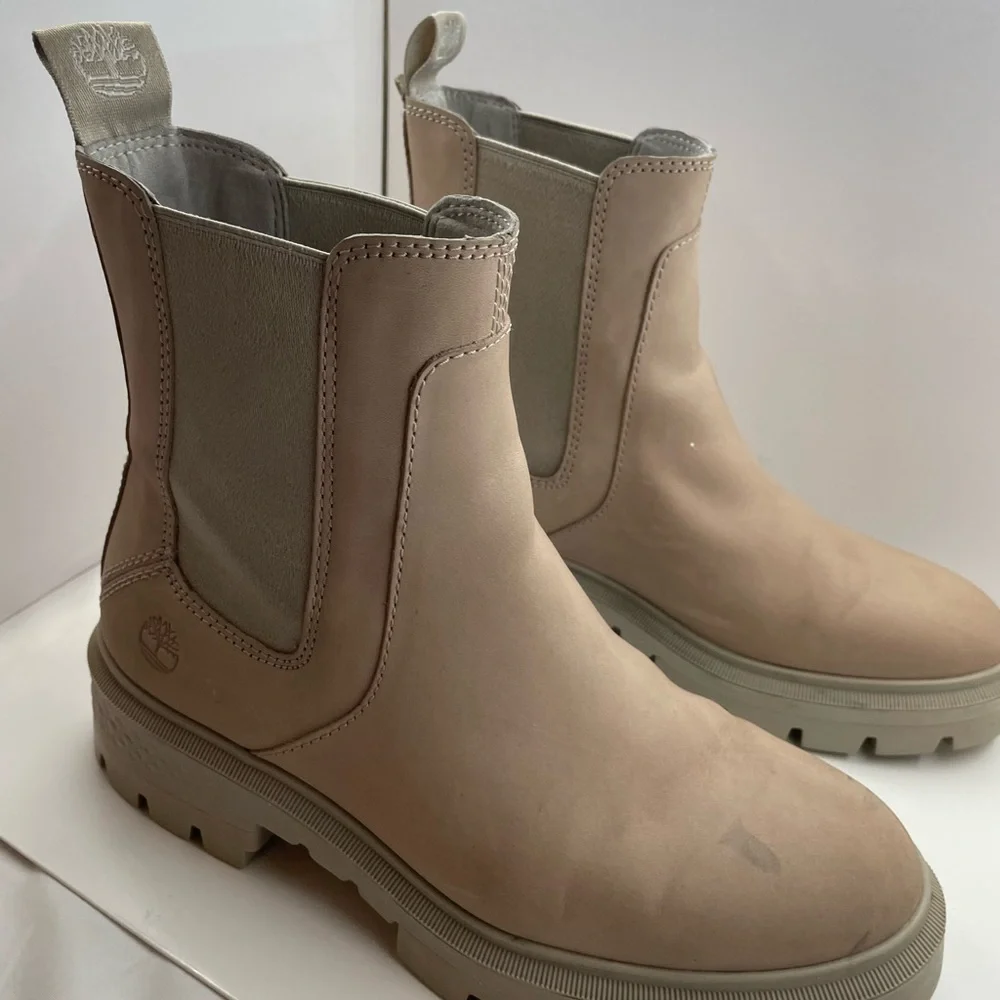 Timberland Men's Tan Chelsea Boots - Picture 16 of 16